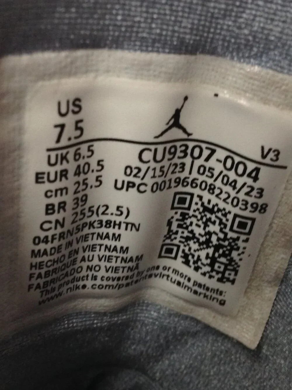 Air Jordan 2023 7 Retro Chambray Basketball Kicks RARE Desirable Kidcore Gen Z